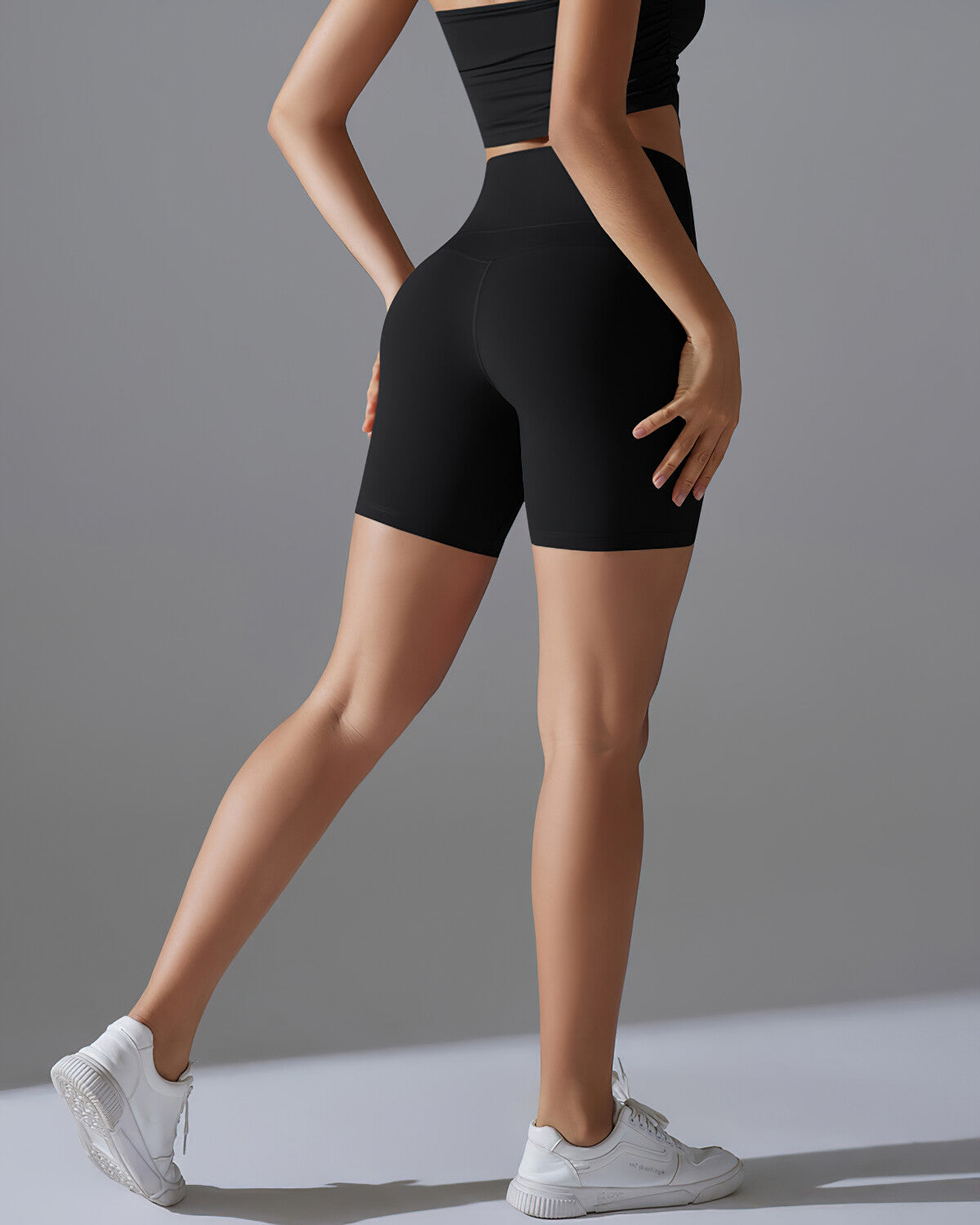 Core Seamless Shorts – Black