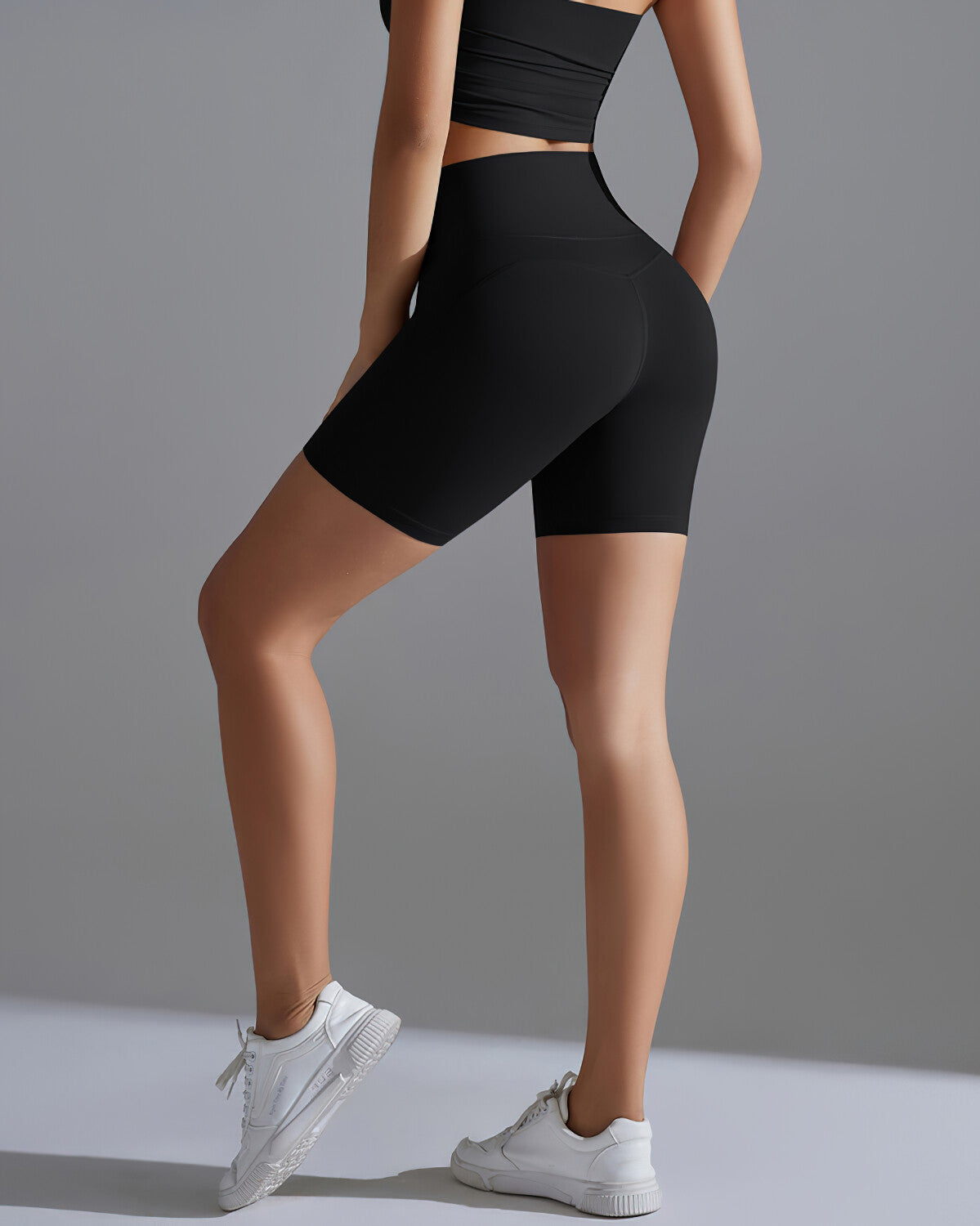 Core Seamless Shorts – Black