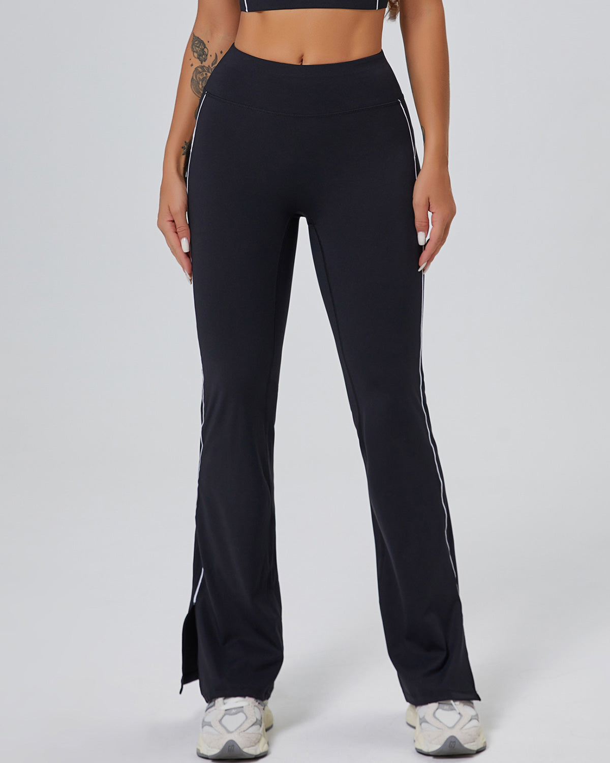 ColetteFlareLeggings-Black2.jpg