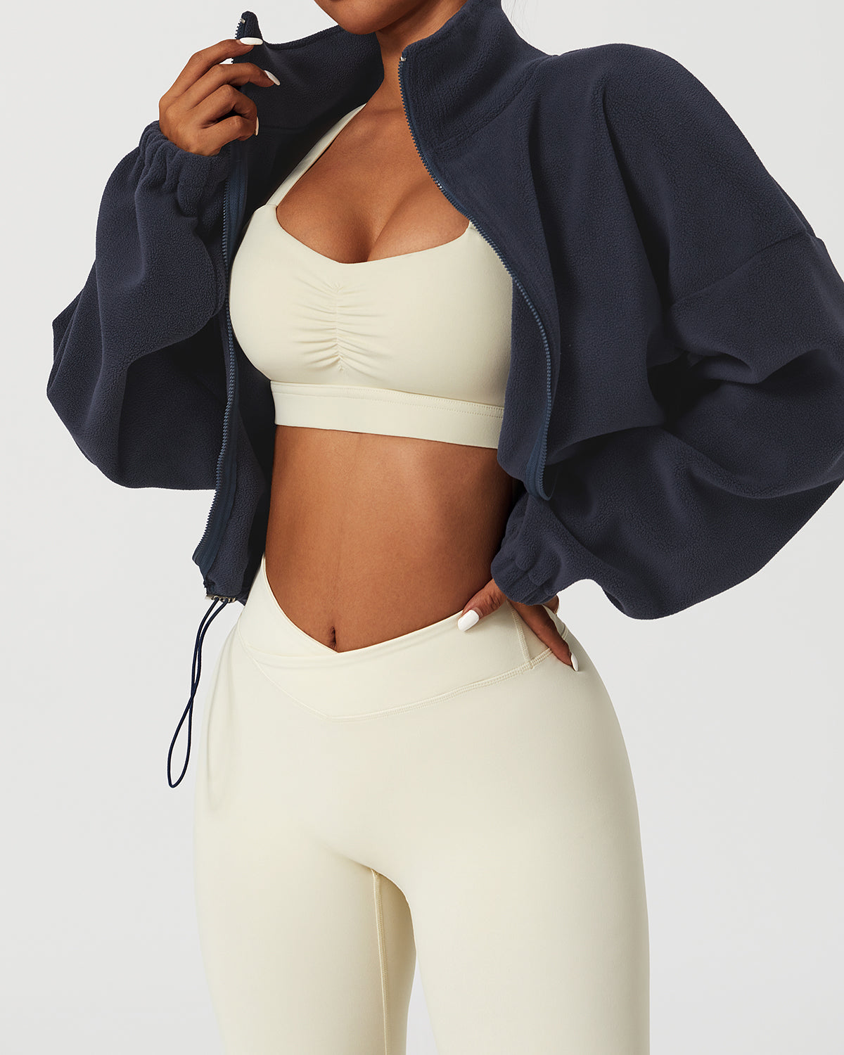 Zenith Crop Pullover – Navy