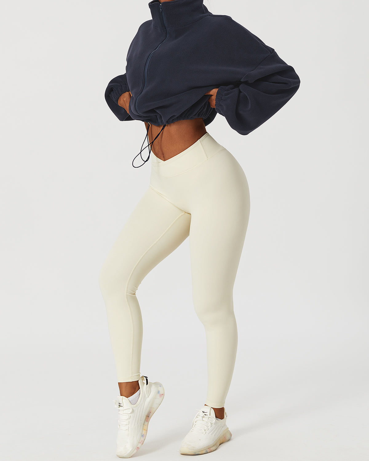 Zenith Crop Pullover – Navy