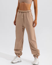 Aura Joggers – Almond