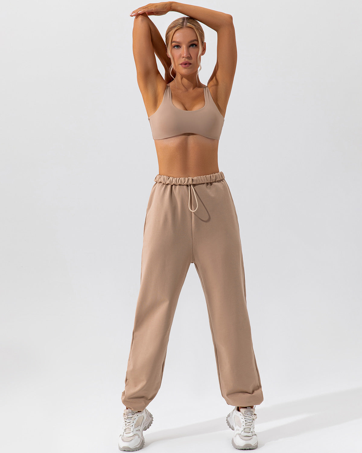 Aura Joggers – Almond