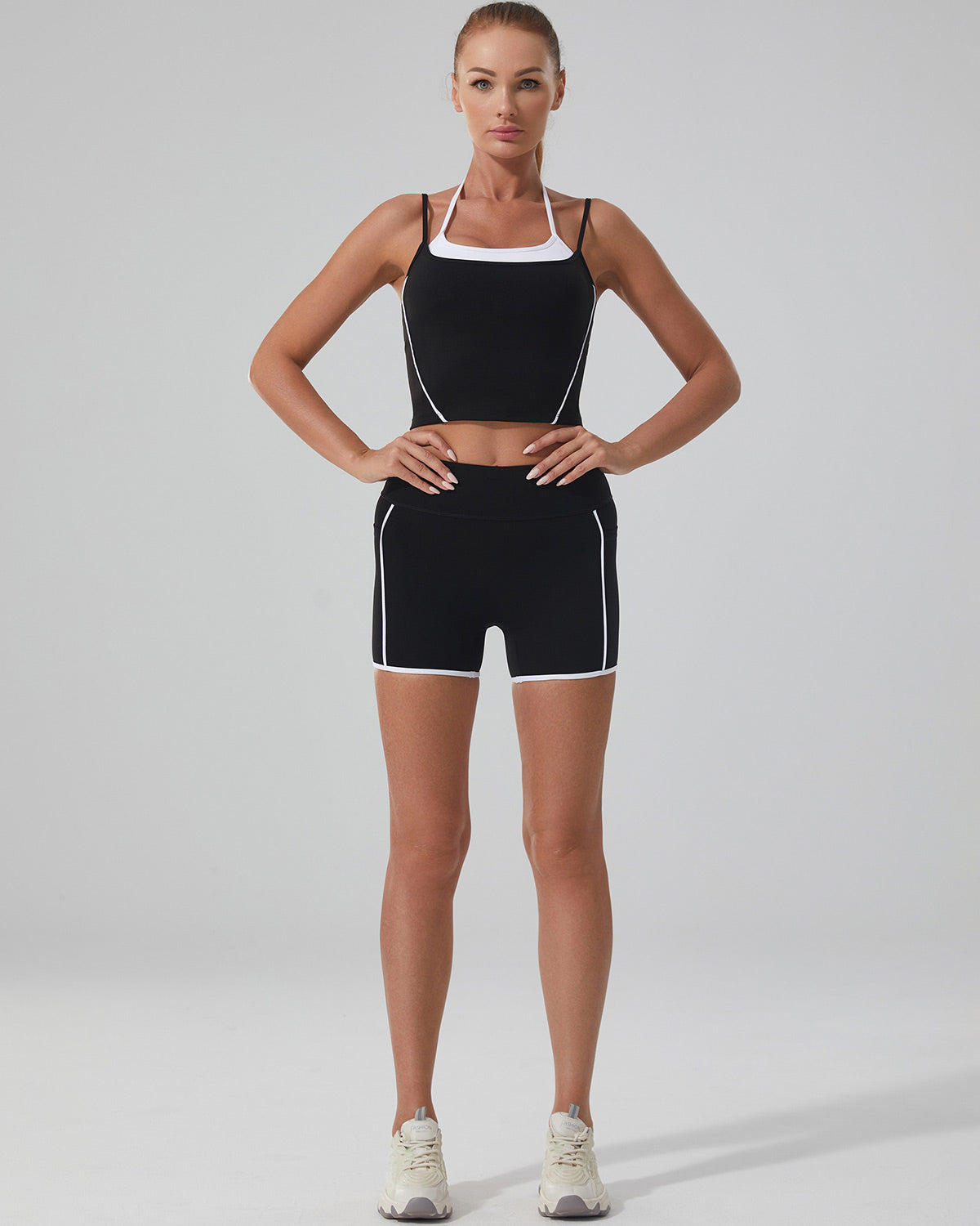 Stride Seamless Shorts – Black