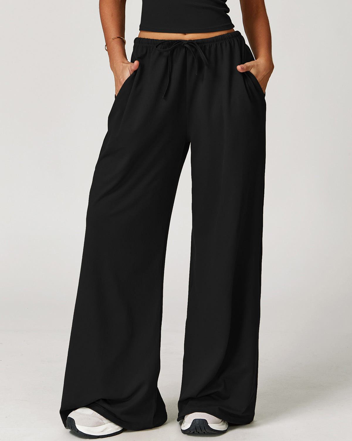 RowenaSweatpants-Black1.jpg