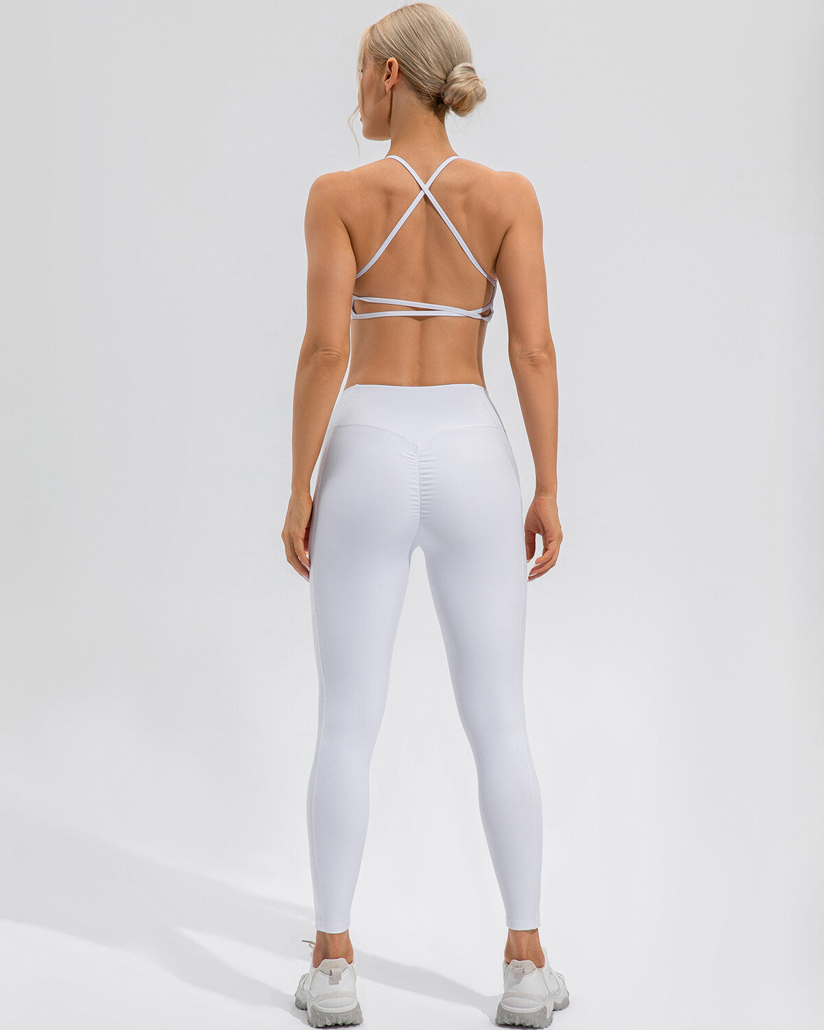 Rise Leggings – Scrunch High-Waist Pocket White