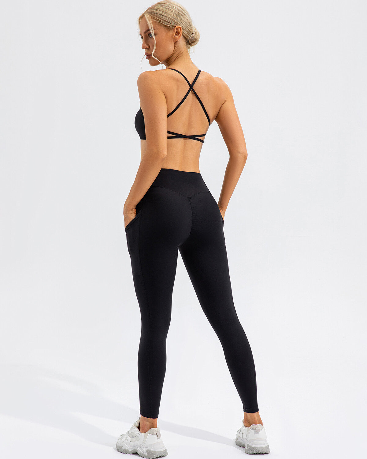 Core Sports Bra – Black