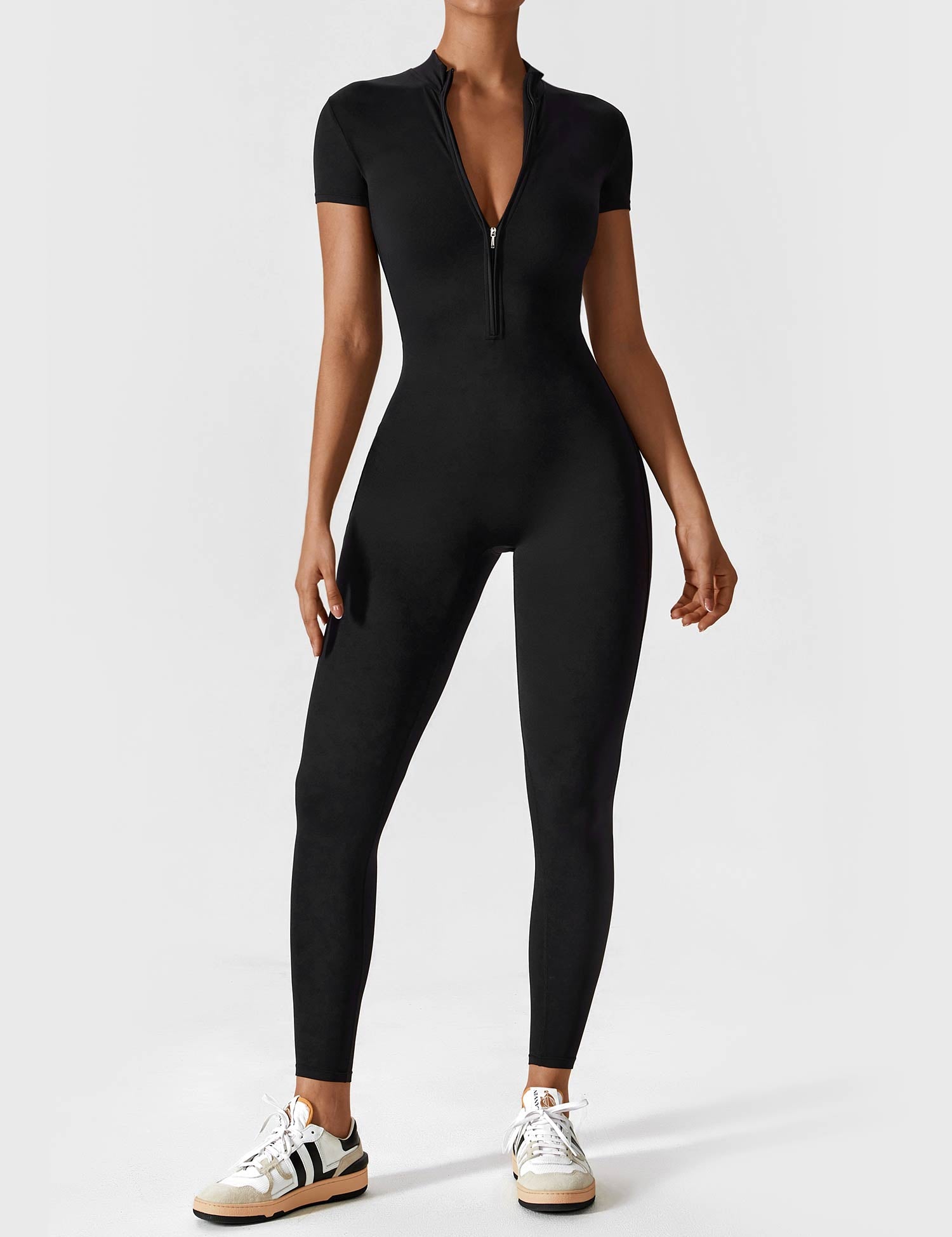 yeoreo_jumpsuit_women_Black_8305_1_2f561f14-f1fc-4932-9824-eeb5628f85bf.jpg